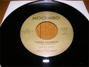 Gizelle Smith & the Mighty Mocambos - Snake Charmer